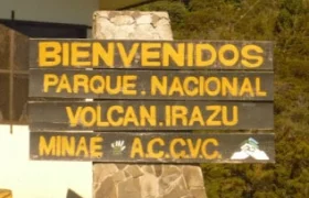  Parque Nacional Volcán Irazú